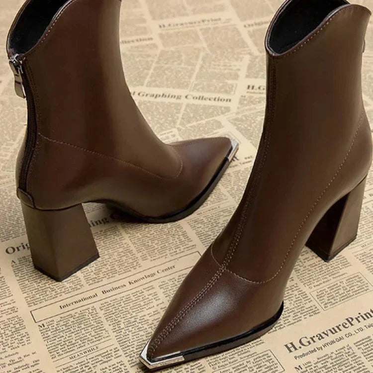 NOX - Chrome Tip Chelsea Boots