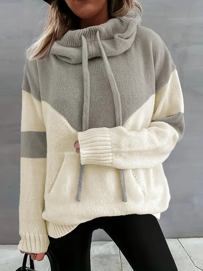 RÍONA - Dual-Tone Cosy Hoodie