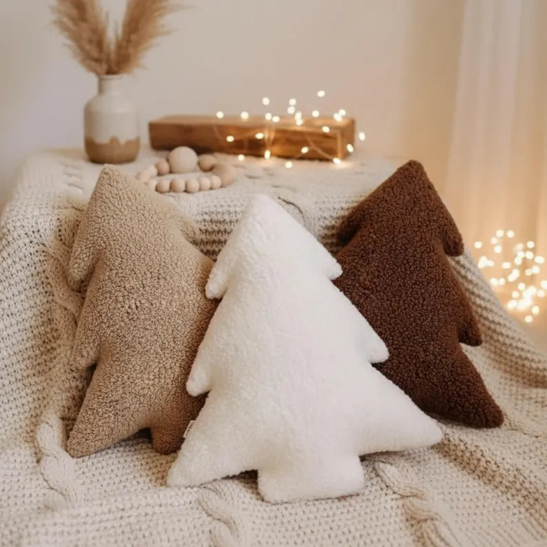 CozyTree™ | Ultra-Soft Winter Plush Pillow