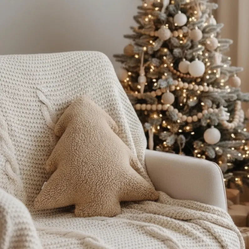 CozyTree™ | Ultra-Soft Winter Plush Pillow