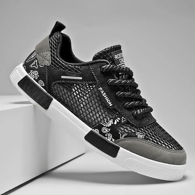Urban Echo Pulse Sneaker